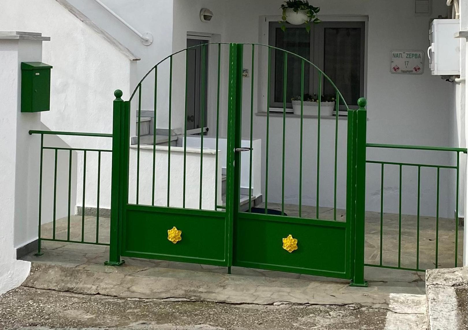 Small Garden Studio Kavála Kültér fotó